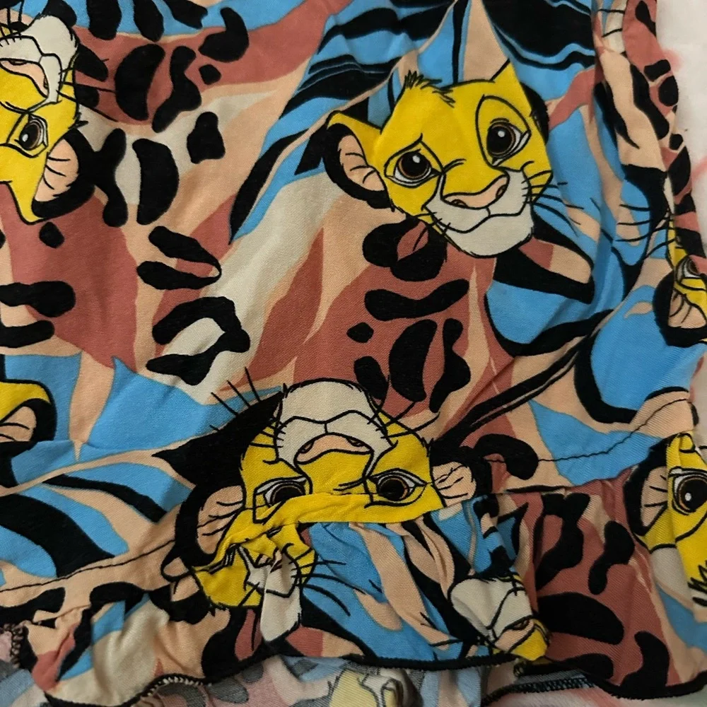 Disney Women's  Lion King  PJ Shorts size M‎